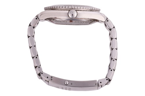 Lot 213 - Omega – Seamaster Planet Ocean Reference: 2200....