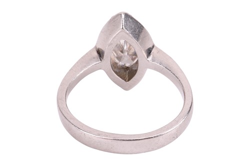 Lot 190 - A marquise-cut diamond ring, featuring a...