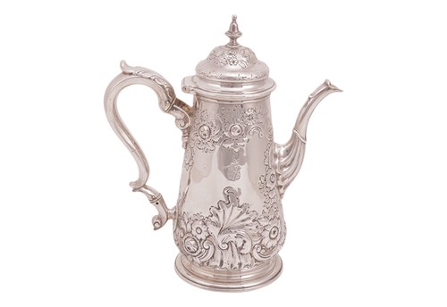Lot A George II silver coffee pot, London 1746 by...