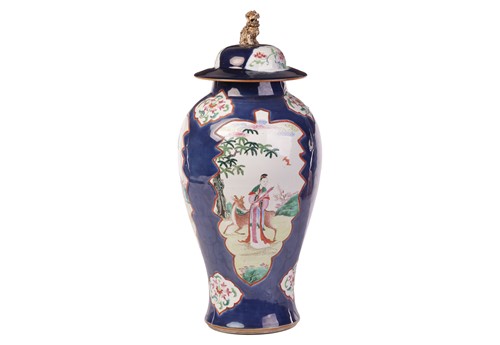 Lot 141 - A large Qianlong porcelain baluster-shaped...
