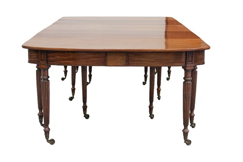 Lot 20 - A Regency mahogany extending dining table, in...