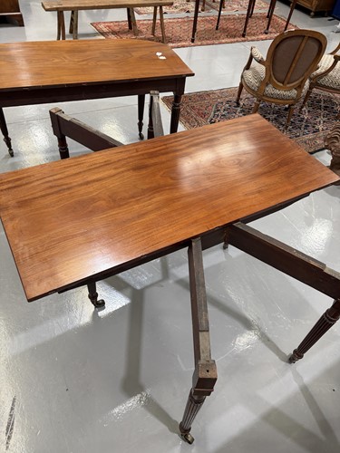 Lot 20 - A Regency mahogany extending dining table, in...