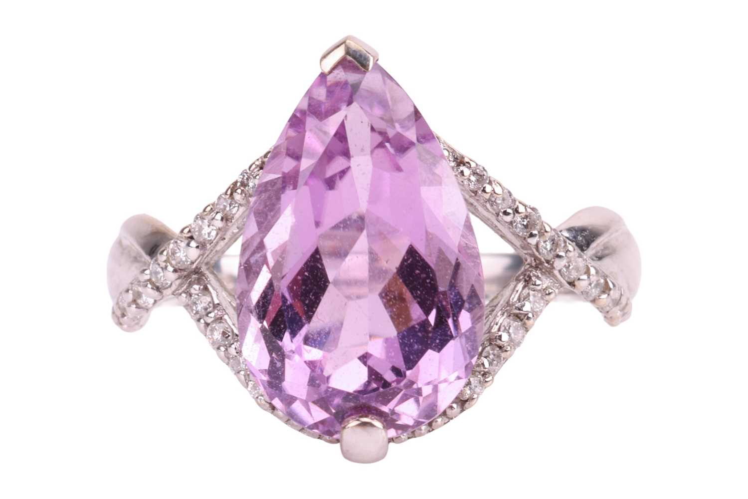 Lot 162 - A kunzite and diamond cocktail ring, featuring...