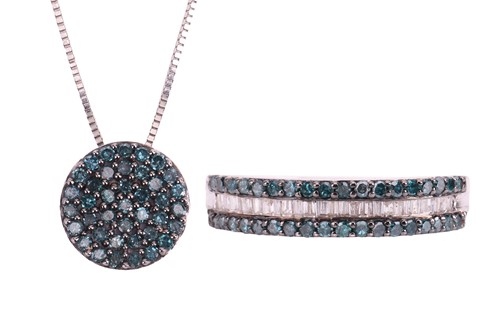 Lot 106 - A blue and white diamond ring and blue diamond...