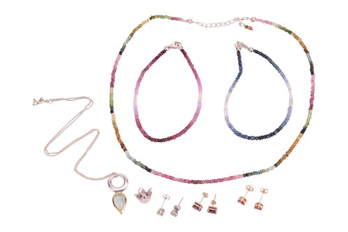 Lot 88 - A mixed lot of items, to include, three pairs...