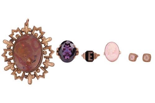 Lot 43 - A mixed collection of gem-set jewellery items;...