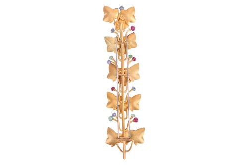 Lot 64 - A leaf brooch, comprising climbing ivy leaves,...