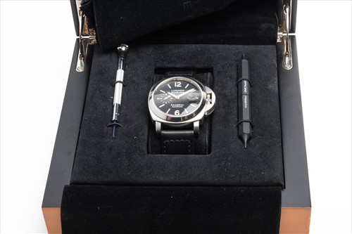 Lot 325 - A Panerai Luminor Marina Firenze 1860...