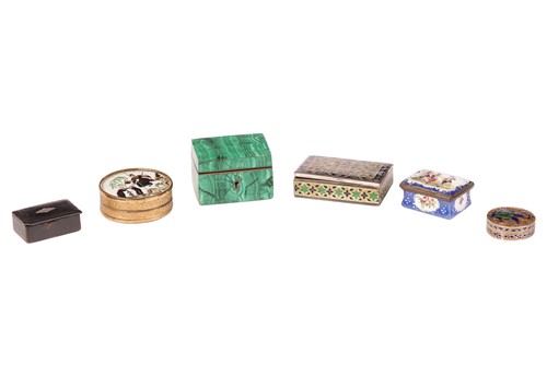 Lot 105 - A malachite and brass small box, 4.7 cm x 7.5...