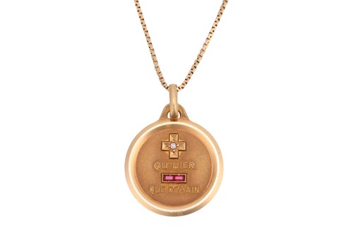 Lot 94 - A French love token pendant on chain, the...