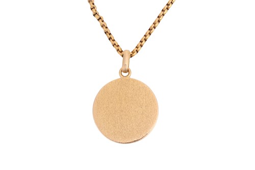 Lot 88 - A cancer pendant on chain, featuring a...