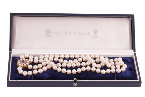 Lot 207 - Carl Bucherer - A double-row cultured pearl...