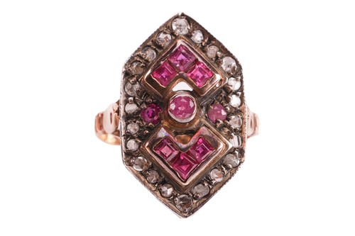 Lot 22 - A Victorian ruby and diamond plaque ring,...