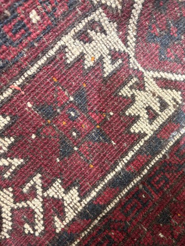 Lot 69 - An Ersari main carpet with four rows of ten...