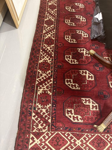 Lot 69 - An Ersari main carpet with four rows of ten...