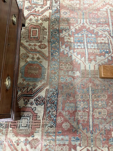 Lot 68 - A Bakshaish carpet, North West Persia, early...