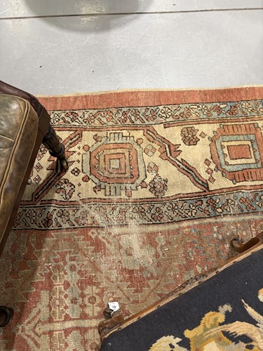 Lot 68 - A Bakshaish carpet, North West Persia, early...