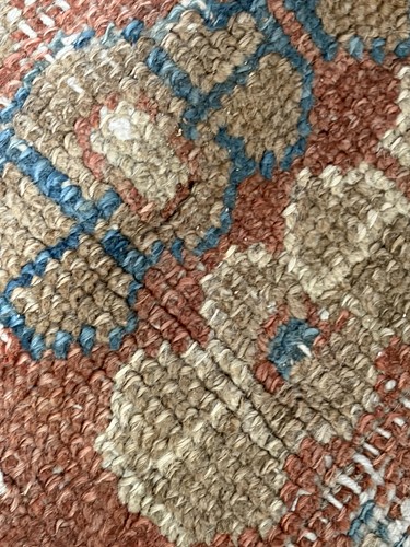Lot 68 - A Bakshaish carpet, North West Persia, early...