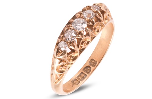 Lot 11 - An Edwardian old-cut diamond five stone ring,...
