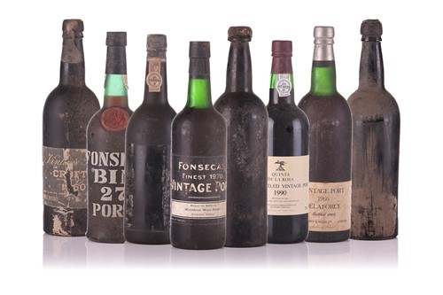 Lot 329 - Eight bottles of assorted Vintage Port,...