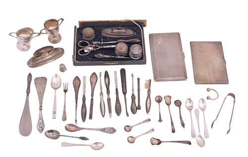 Lot 228 - A group of silver and white metal items, to...