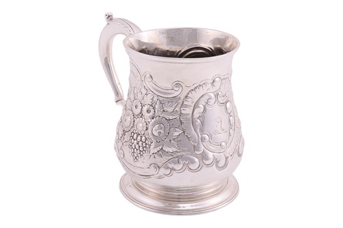 Lot A George II silver tankard, London 1741 by...
