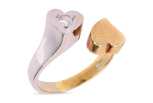 Lot 13 - A toi-et-moi ring with heart-shaped...