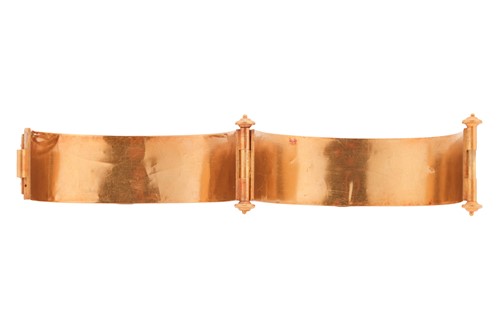 Lot 29 - An Etruscan Revival micromosaic bangle,...