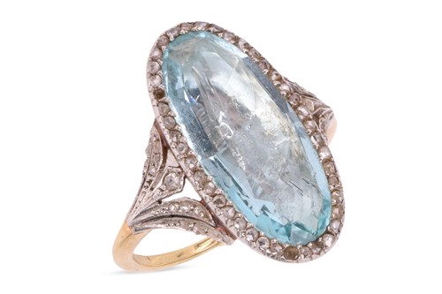 Lot 59 - An early 20th-century aquamarine and diamond...