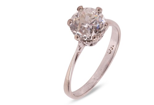 Lot A diamond solitaire ring, the old European-cut...